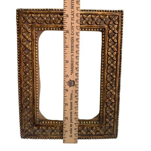 Antique Gold Tone Floral Pattern Picture Frame 8.5"x6.5" For 4"x6" Photos - Picture 4 of 6